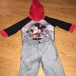Jeans and Mickey Mouse lightweight top
